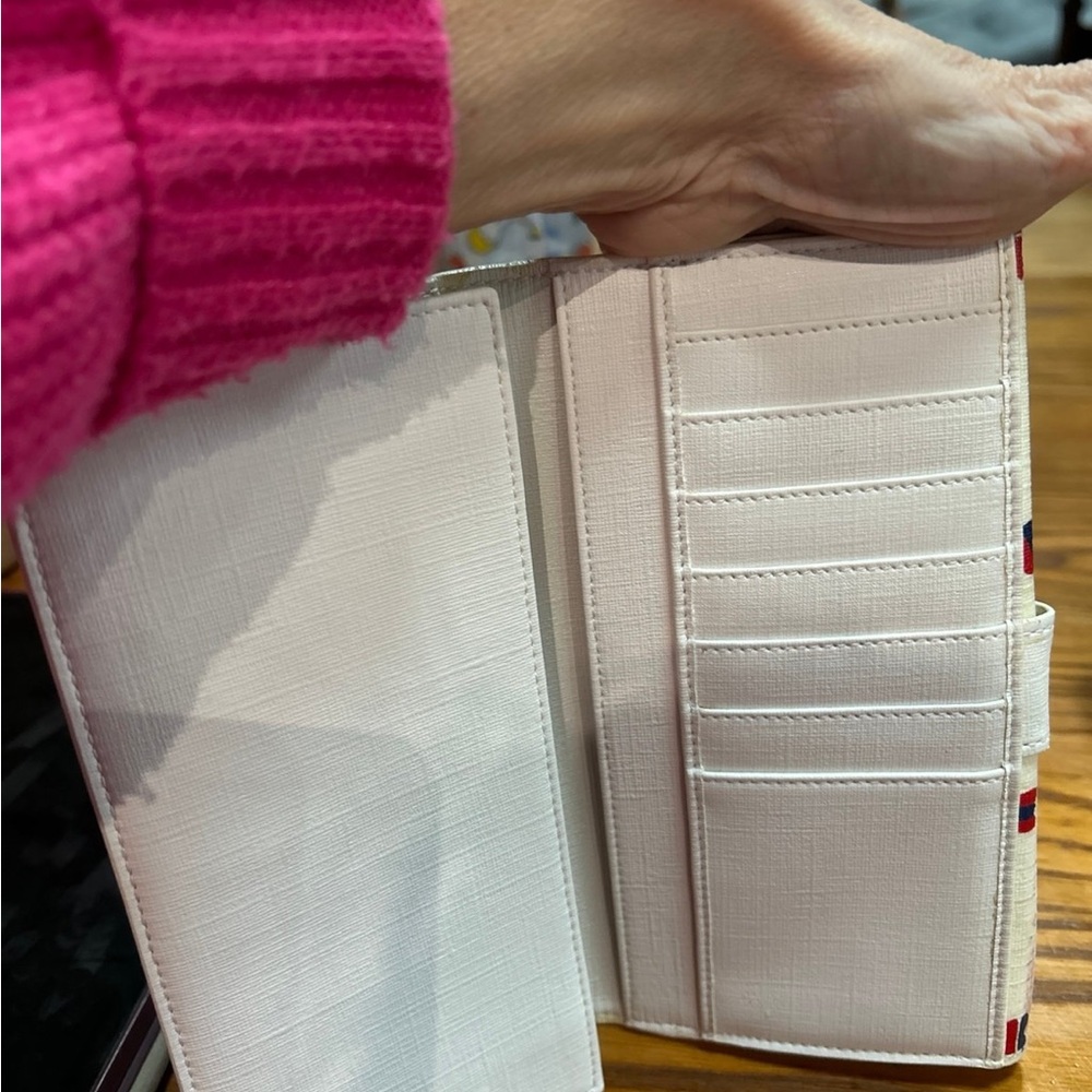 Heart Pattern Wallet - Picture 4 of 14